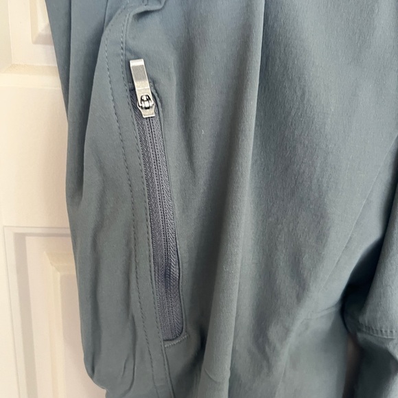 Columbia Omni-shield hiking pants - Picture 3 of 6